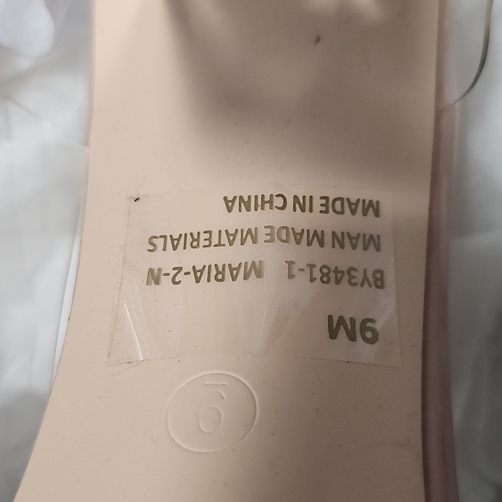 Fashion Nova Transparent and Beige Heels - Picture 7 of 7